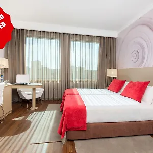 4* Отель Melia Oriente